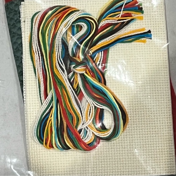 NWT Quilt Ups Bed & Breakfast Quilted Counted Cross Stitch Kit - Picture 9 of 13